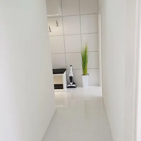 Urban * Πόπραντ