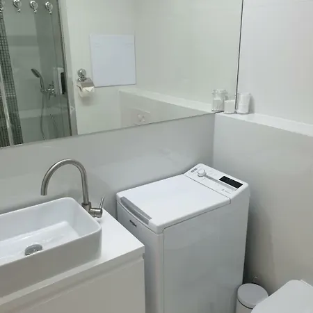 Urban Apartment *